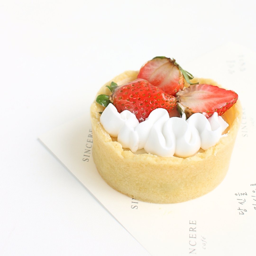 Strawberry Tiramisu Tart